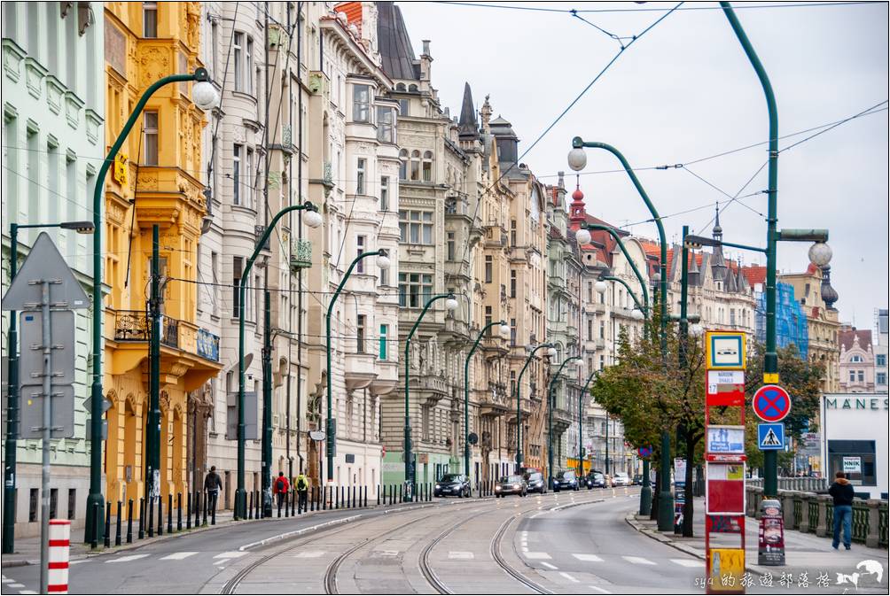 捷克(czech) 布拉格國家劇院