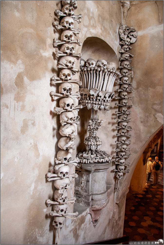 捷克 czech 人骨教堂 塞德萊茨藏骨堂 Sedlec Ossuary