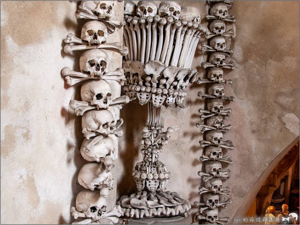 捷克 czech 人骨教堂 塞德萊茨藏骨堂 Sedlec Ossuary