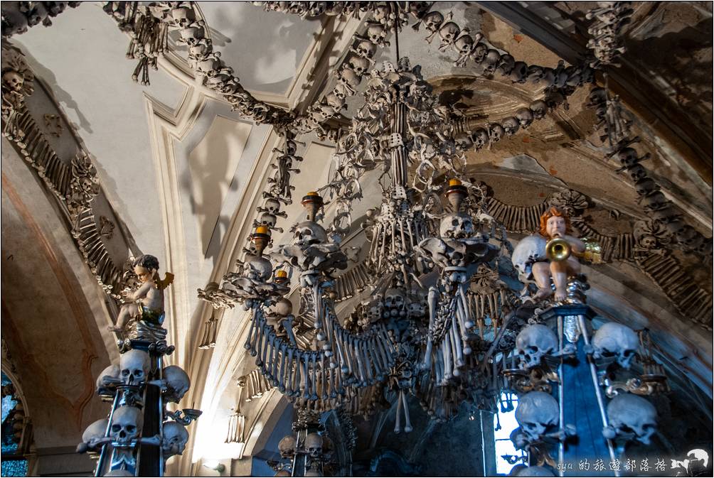 捷克 czech 人骨教堂 塞德萊茨藏骨堂 Sedlec Ossuary