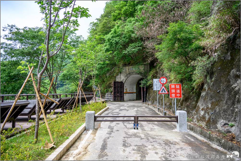 巴陵大橋 巴陵一號隧道 巴陵二號隧道 巴壟紀念碑