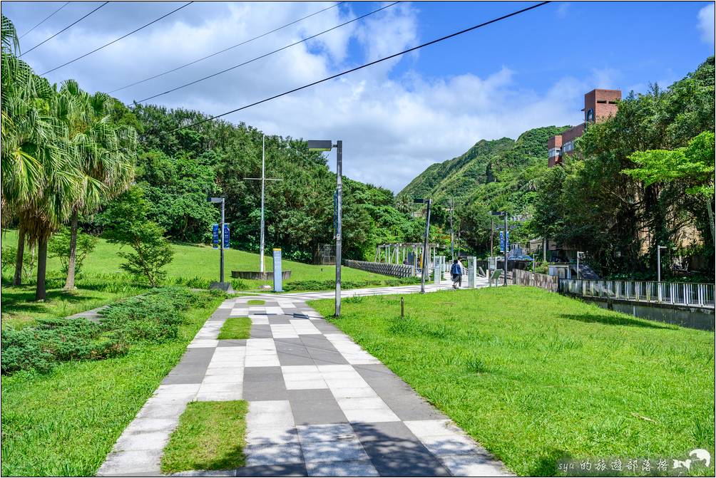 容軒步道 海科館火車站