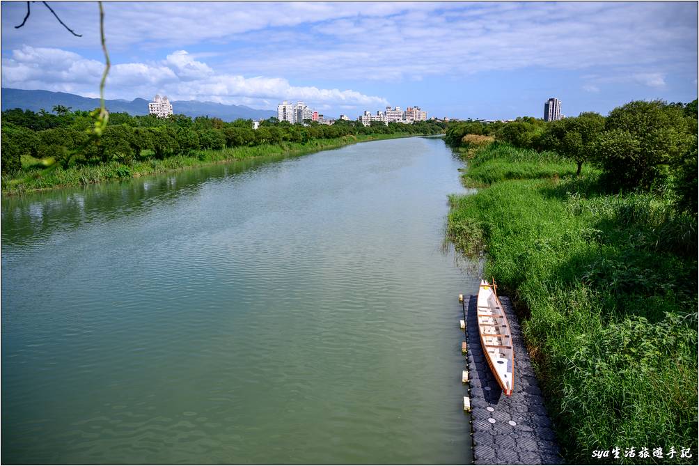 橋下就是宜蘭河