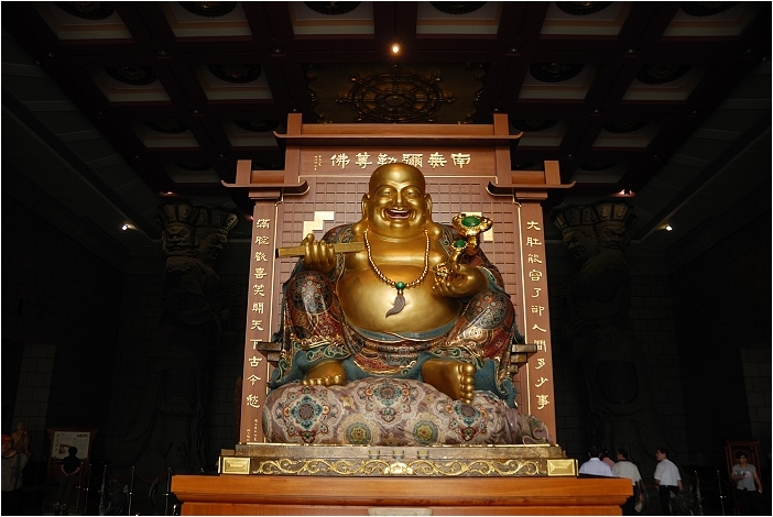 【南投 景點】中台禪寺 | 山谷間的佛國藝術