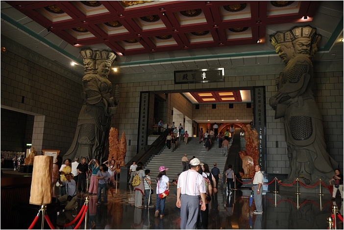 【南投 景點】中台禪寺 | 山谷間的佛國藝術
