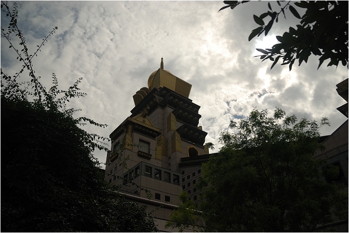 【南投 景點】中台禪寺 | 山谷間的佛國藝術