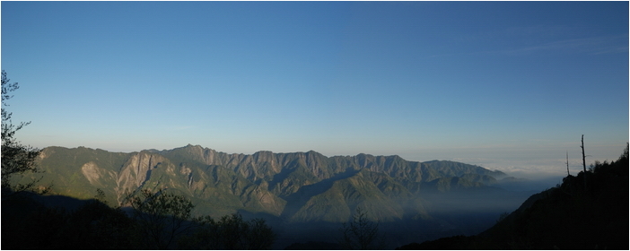 阿里山 | 日出、雲海、鐵路、森林、晚霞 (上)