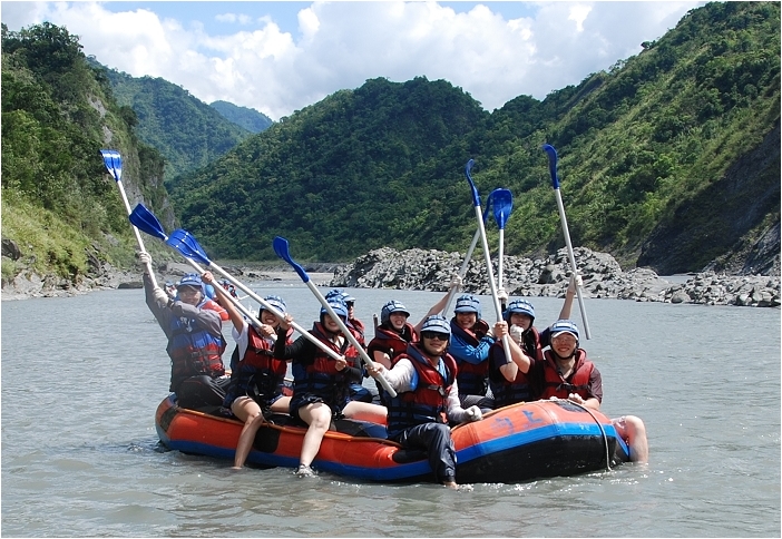 【花蓮 景點】東台灣的夏日激情。秀姑巒溪泛舟