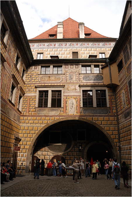 【捷克】童話小鎮 Cesky Krumlov (庫倫洛夫 / 庫倫諾夫 / 克魯姆洛夫)