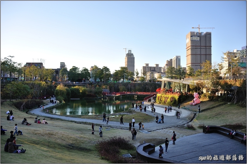 【台中 景點】秋紅谷生態公園 | 城市山谷中的一抹綠地