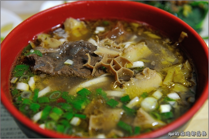 【宜蘭 排隊美食】老眷村牛肉麵 | 平價的美味選擇