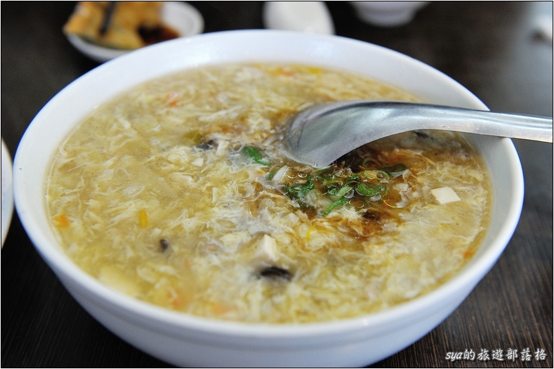 【苗栗 美食】斗煥坪水餃館 | 讓人難忘的蔥油餅與滷味