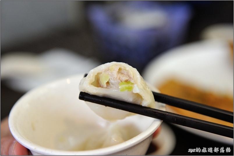 【苗栗 美食】斗煥坪水餃館 | 讓人難忘的蔥油餅與滷味