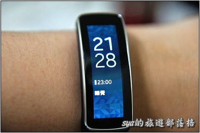 HTC Android 手機 與 Samsung Gear Fit 的搭配