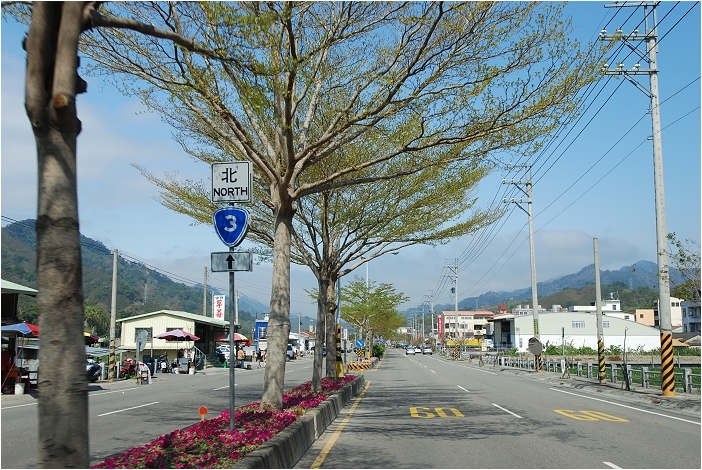 【苗栗大湖 景點】山頂果園農場 | 粉紅色的季節到大湖採草莓、神農獎獲獎果園