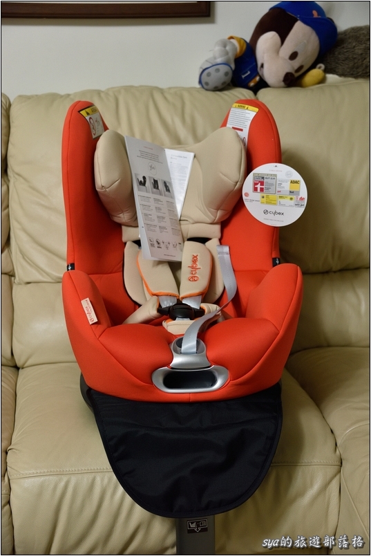 【開箱】汽車安全座椅。Cybex Sirona 0~4Y