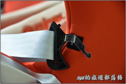 【開箱】汽車安全座椅。Cybex Sirona 0~4Y
