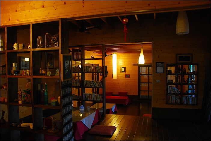 【苗栗 景觀餐廳】苗栗大湖。湖畔花時間