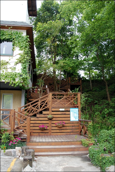 【苗栗 景觀餐廳】苗栗大湖。湖畔花時間