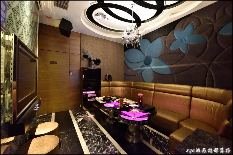 美麗海精品汽車旅館 | 是餐廳？是KTV？還是Motel？