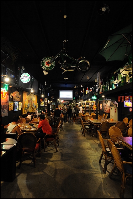 【苗栗 餐廳】酒酷運動餐廳 | 到酒酷享受一下一起為賽事而歡呼的熱情