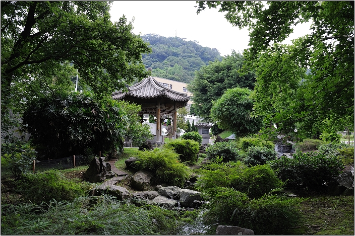 【台北 景點】故宮的前庭。至善園