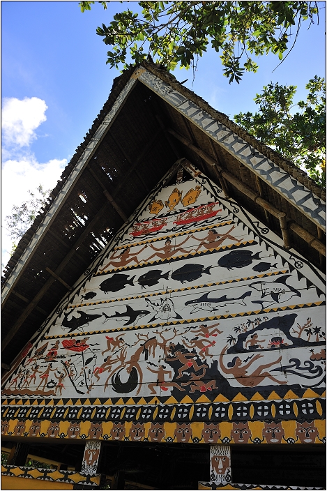 帛琉島上景點 (男人會館、歷史博物館、長堤國家公園、星光沙灘酒吧)
