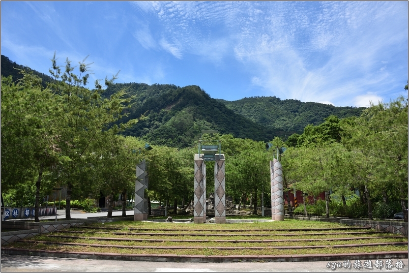 【南投 景點】仁愛Fun輕鬆，部落輕旅行 3。萬大部落、松林部落、親愛部落、親愛村手工琴坊