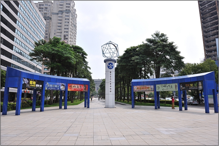 【台中 景點】經國綠園道 / 經國園道 / 草悟道
