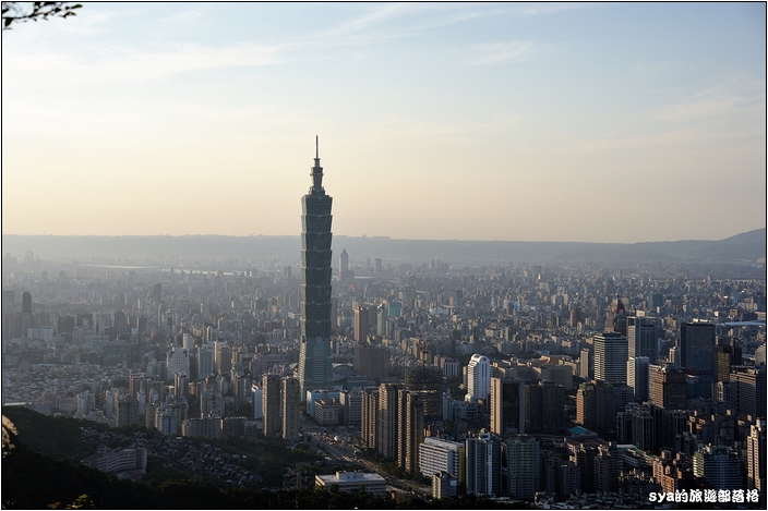 【台北 景點】虎山步道 | 夏季可賞螢火蟲，也可九五峰健行登頂遠眺101的夕照