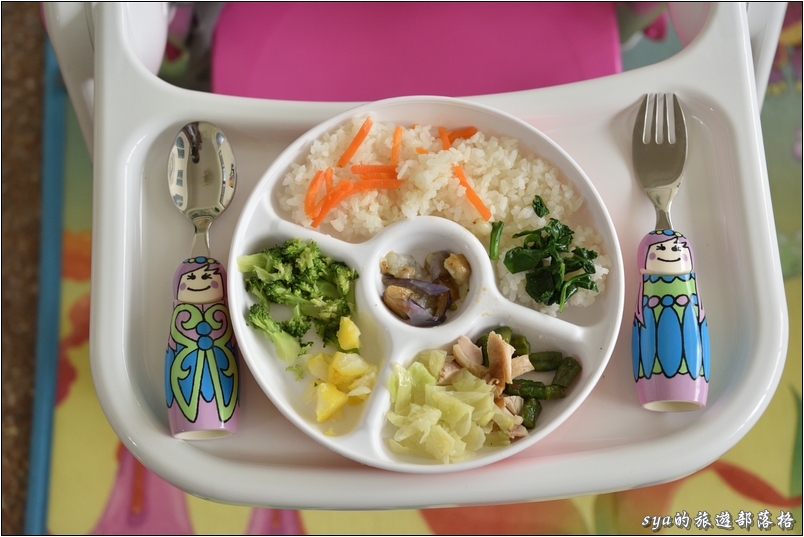 【親子用品推薦】Eat4Fun無毒兒童316不鏽鋼餐具 | 讓小朋友乖乖吃飯的好幫手