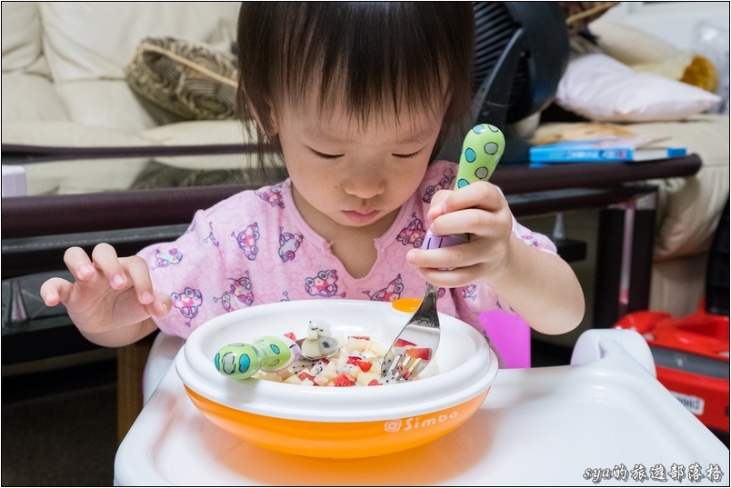 【親子用品推薦】Eat4Fun無毒兒童316不鏽鋼餐具 | 讓小朋友乖乖吃飯的好幫手