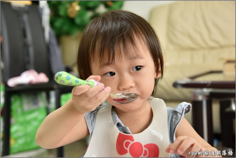 【親子用品推薦】Eat4Fun無毒兒童316不鏽鋼餐具 | 讓小朋友乖乖吃飯的好幫手