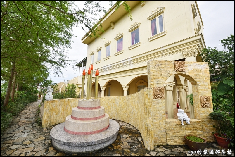 【宜蘭 推薦親子民宿】芯園。我的夢中城堡 | 超大城堡房、餐點超夢幻、小朋友還能變裝、開車、騎馬 (文末有住房優惠)