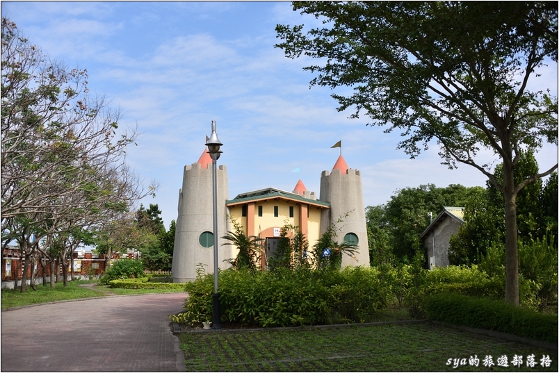 【花蓮 親子景點】知卡宣親水公園 | 冬天適合散步賞景、夏天適合親子玩水
