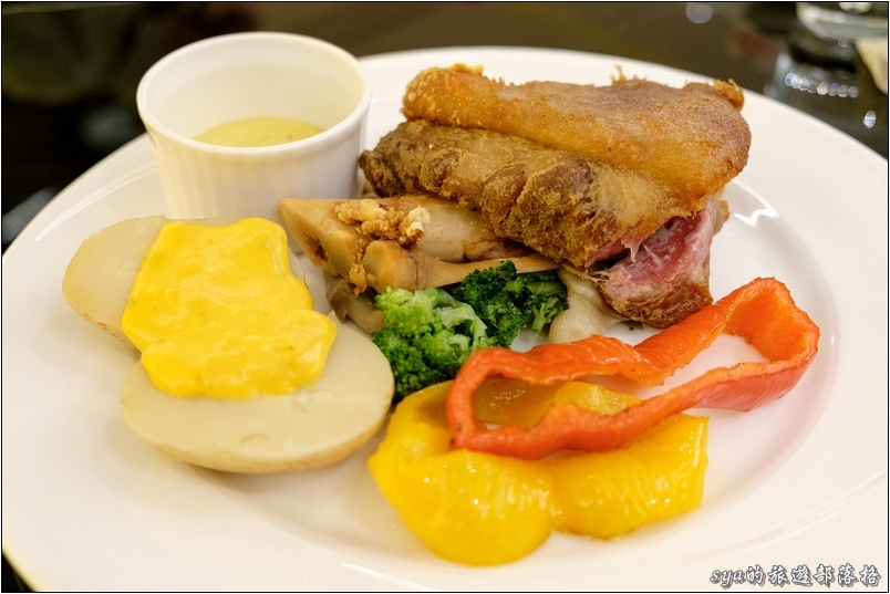 【台南 推薦親子飯店】趣淘漫旅冒險飯店 | 精彩的室內外娛樂設施讓飯店不再只是吃飯睡覺的地方