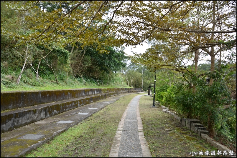 羅山遊憩區 | 羅山瀑布、羅山泥火山、羅山大魚池