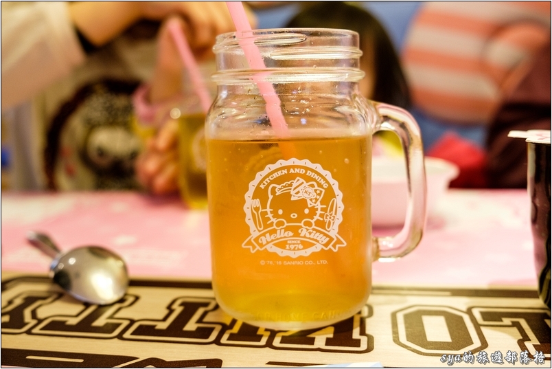 【台北 餐廳】粉紅色的幻想。Hello Kitty Kitchen And Dining