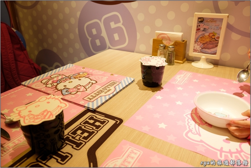 【台北 餐廳】粉紅色的幻想。Hello Kitty Kitchen And Dining