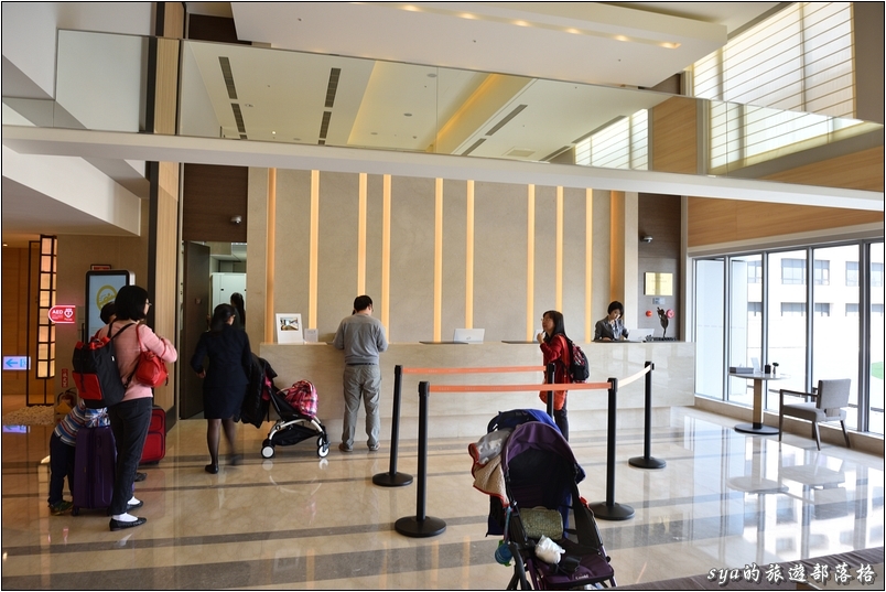 【台南 推薦親子飯店】COZZI 和逸 台南西門館 | 超好玩的兒童戶外遊戲區、超大圈小火車、賽車場地、沙坑