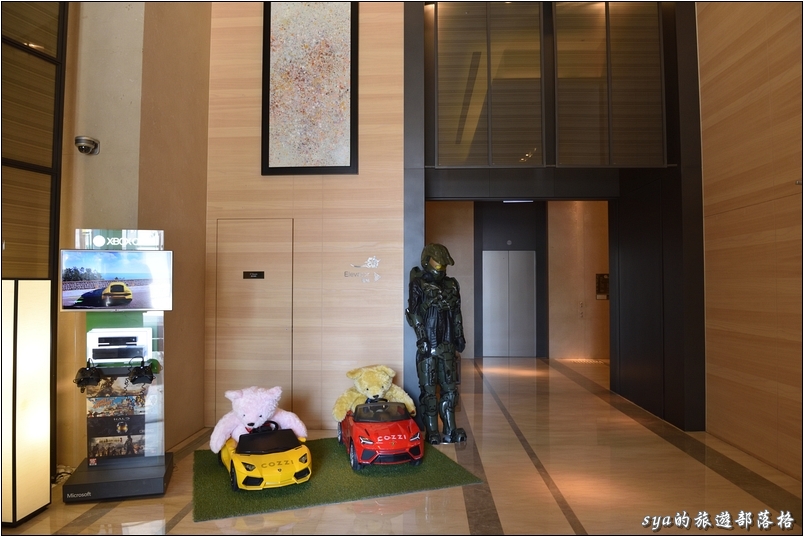 【台南 推薦親子飯店】COZZI 和逸 台南西門館 | 超好玩的兒童戶外遊戲區、超大圈小火車、賽車場地、沙坑