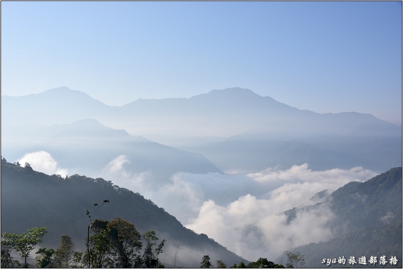 【南投 推薦營地】我的武界露營夢之1。武界雲頂露營天地 | 無敵雲海、超遼闊山景