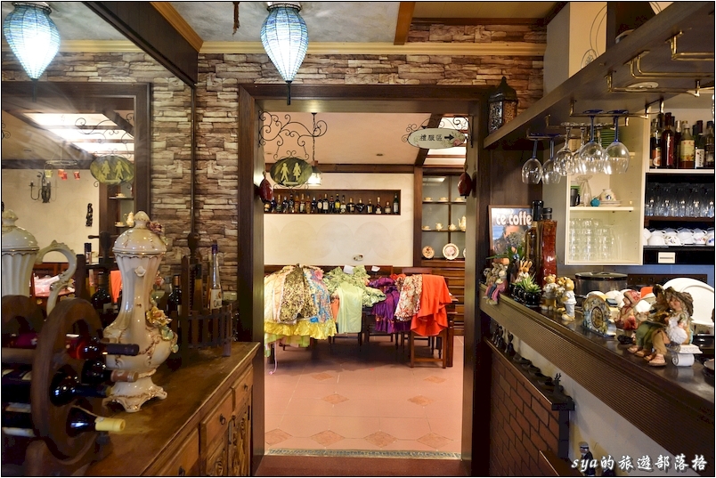 【宜蘭 推薦親子民宿】芯園。我的夢中城堡 | 超大城堡房、餐點超夢幻、小朋友還能變裝、開車、騎馬 (文末有住房優惠)
