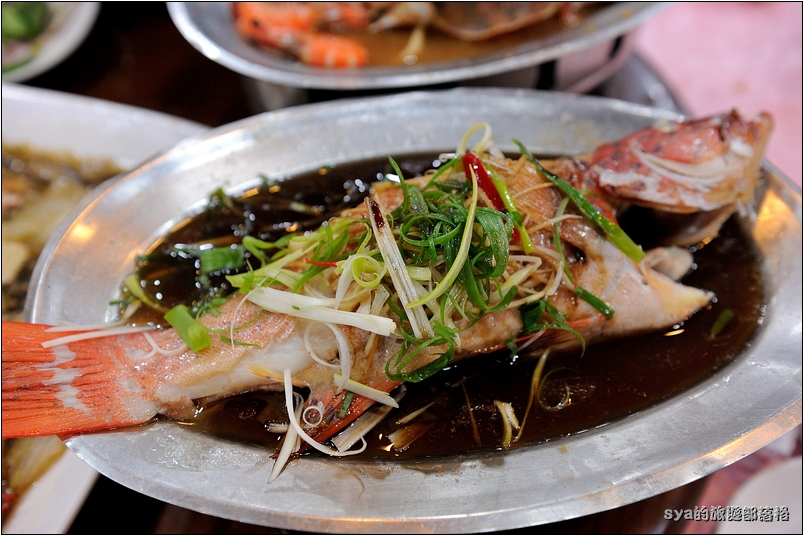 【台北 美食】萬里蟹漁夫料理 | 魚美村活海鮮、漁莊平價海鮮