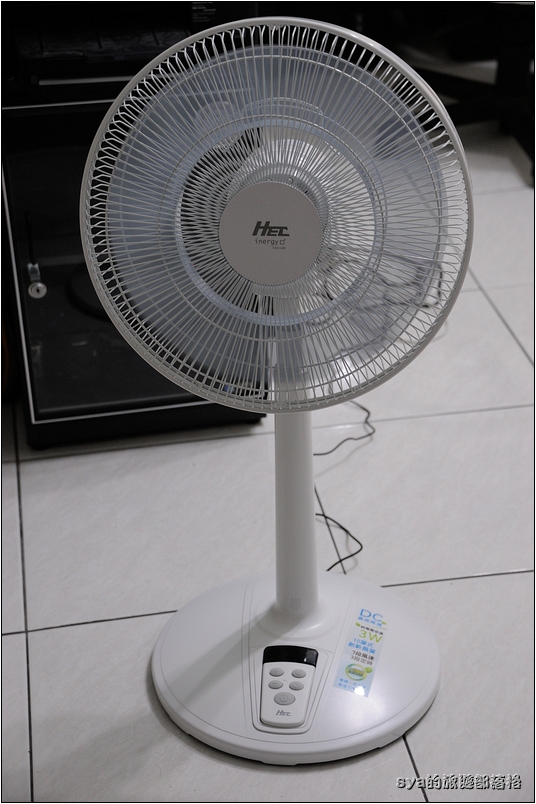 宏興(HEC)14吋DC直流10葉片節能遙控立扇(1419)