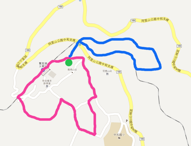 【阿里山】奮起湖大飯店 | 不只有著名的奮起湖鐵路便當，四季都有螢火蟲可以看唷！