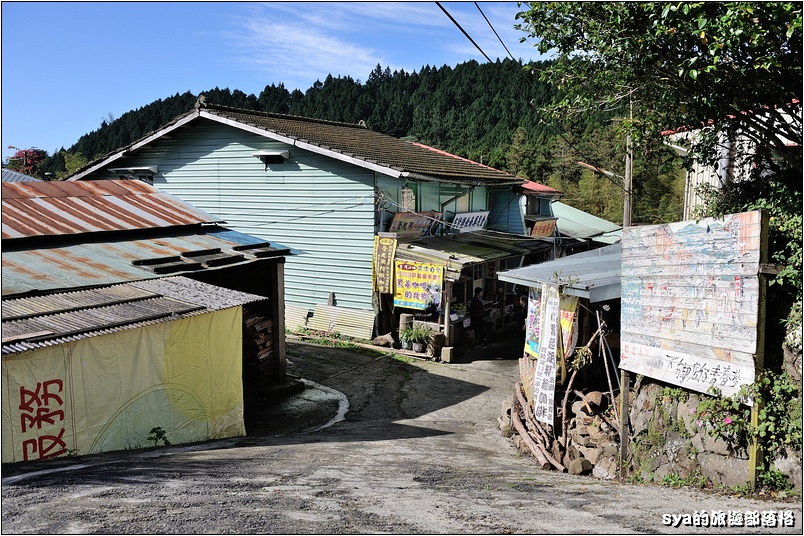 【奮起湖推薦景點】奮起湖老老街、大姑媽雜貨店、電影街、文史館、天主堂