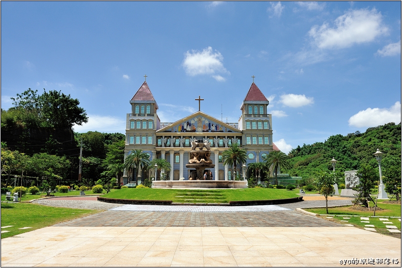 【台中】金陵山宗教藝術園區 | 至善園、白陽聖廟(一貫道祖師紀念館)、圓滿教堂