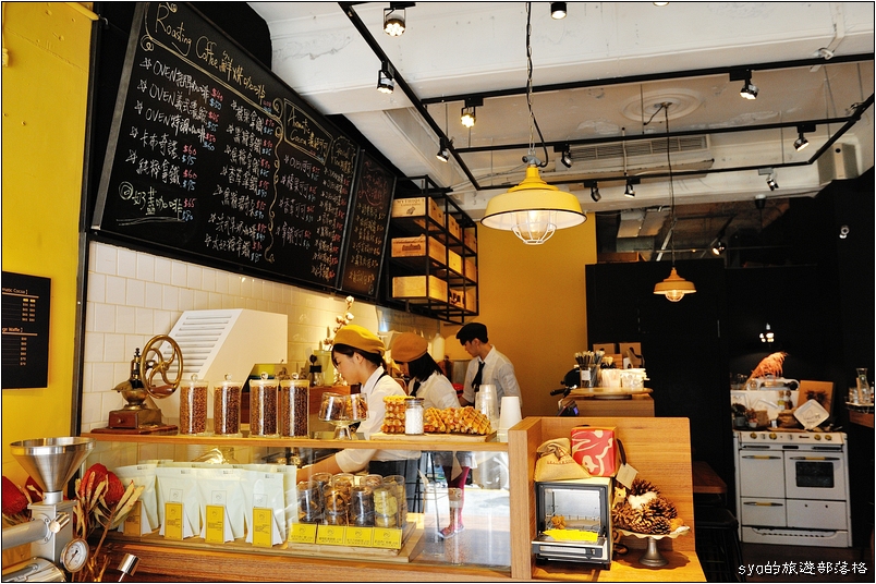 【台北西門町 咖啡館】Oven Coffee 烤香現烘咖啡 | 用溫度勾勒的咖啡館