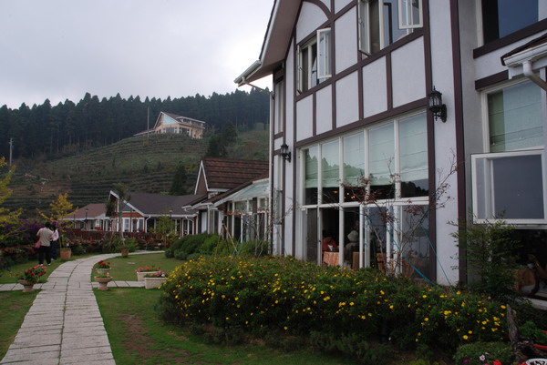 【新竹 景觀餐廳】山上人家 | 山中的歐式風情